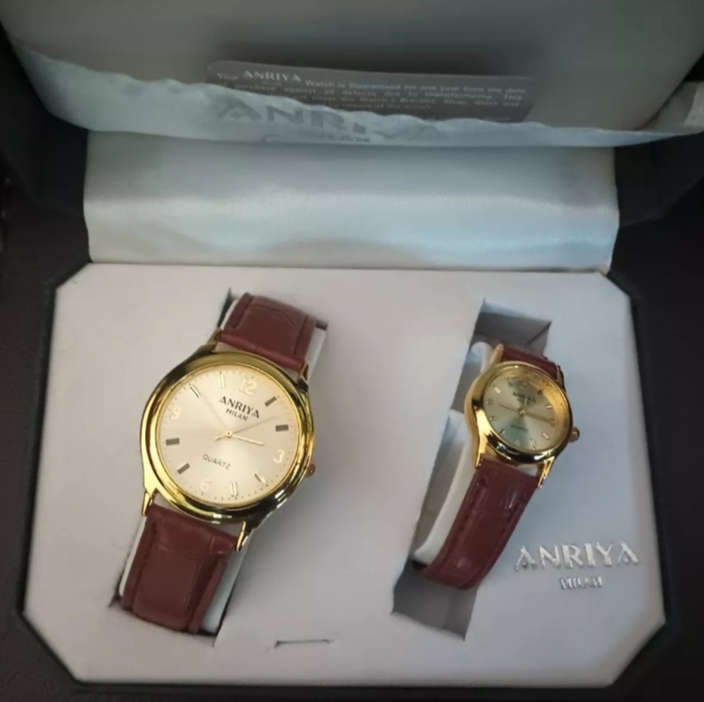 Anriya Milan Watch Set Gold Casing Light Brown Leather Band